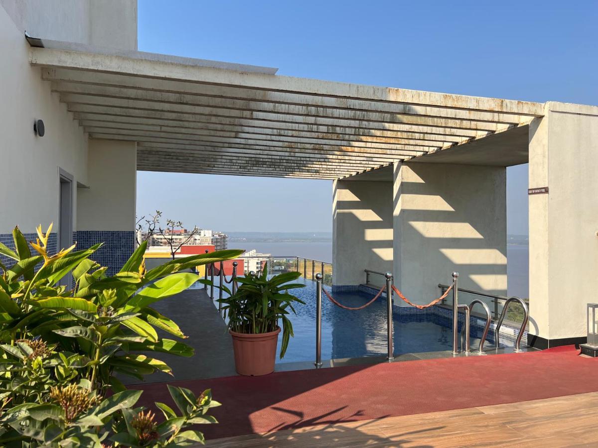 Studio Apt With Rooftop Panoramic Views @ Dabolim Vāsco Da Gāma Exterior foto
